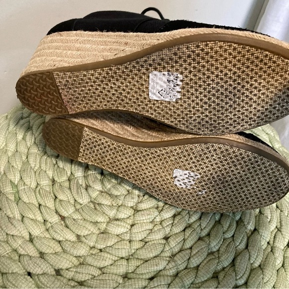 Toms Desert Black Burlap Canvas Suede Lace Up Espadrille Wedge Booties - Picture 7 of 7